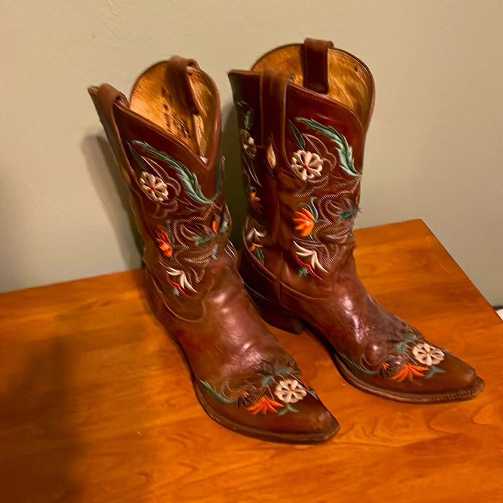 Tony Lama Boots, size 9 1/2 B